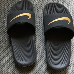 Kids sandals
